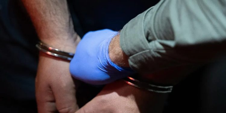 از بازداشت کلاهبرداران اینترنتی تا کشف مواد مخدر در مازندران