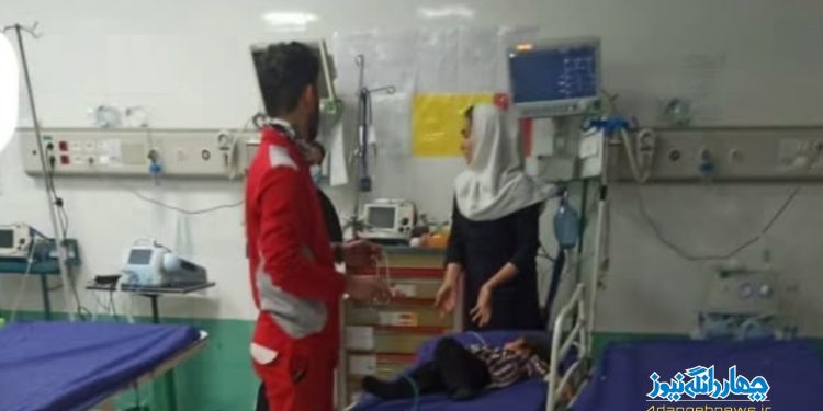 نجات جان دختر چهار ساله در پی مسمومیت دارویی با تلاش تیم امدادی کیاسر
