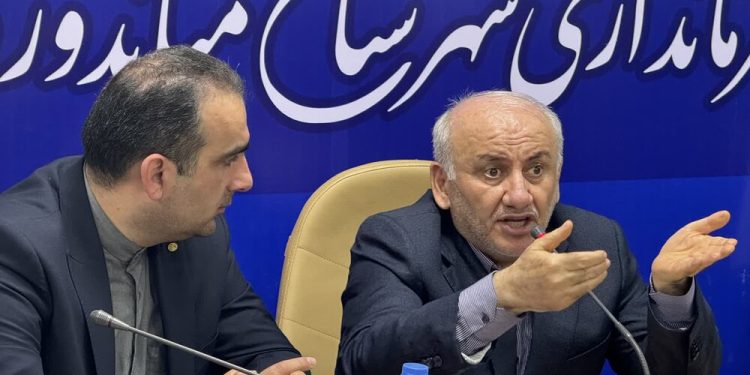 استاندار مازندران: در خدمت‌رسانی به دنبال کارهای نمایشی نیستیم