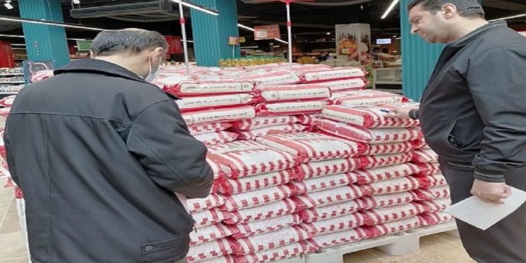برخورد با گرانفروشی برنج در قائمشهر
