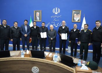 تفاهم‌نامه اجرایی شماره‌گذاری ویژه خودروهای پلاک منطقه آزاد در مازندران امضا شد 