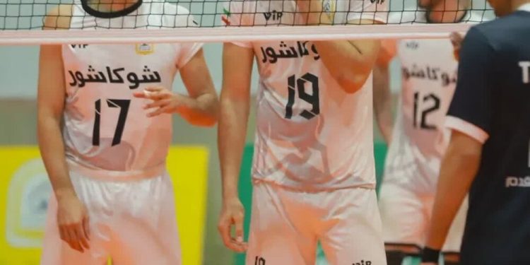 تیم شوکاشور آمل فرصت صدرنشینی لیگ دسته یک والیبال را به همشهری خود تعارف زد!