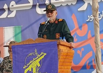 فرمانده دوران دفاع مقدس: مأموریت بسیج پیاده‌سازی گام دوم انقلاب است