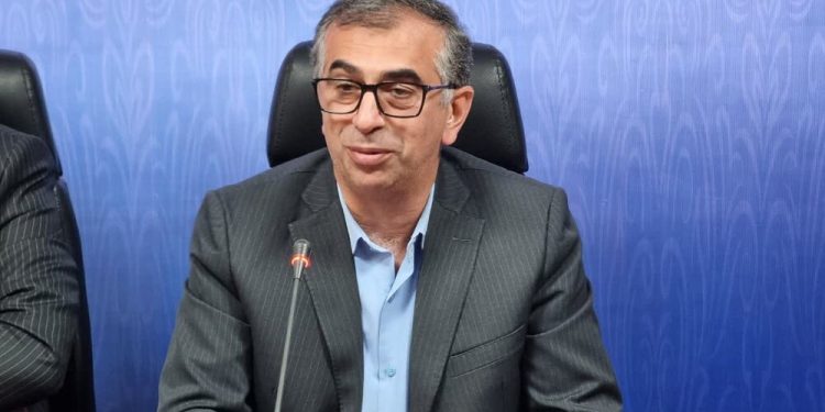 فعالیت ۷۳۵ تشکل کارگری و کارفرمایی در مازندران