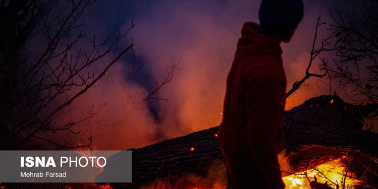 نماینده چالوس: دو فروند هواپیمای آبپاش ترکیه به جنگل های الیت رسیدند/ عملیات اطفای حریق ادامه دارد
