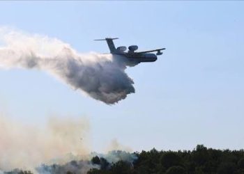 پرواز هواپیماهای ترکیه برای اطفای حریق جنگل الیت 