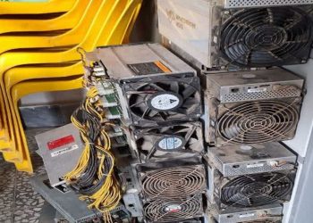 کشف ماینر‌های میلیاردی قاچاق در شهرستان سیمرغ