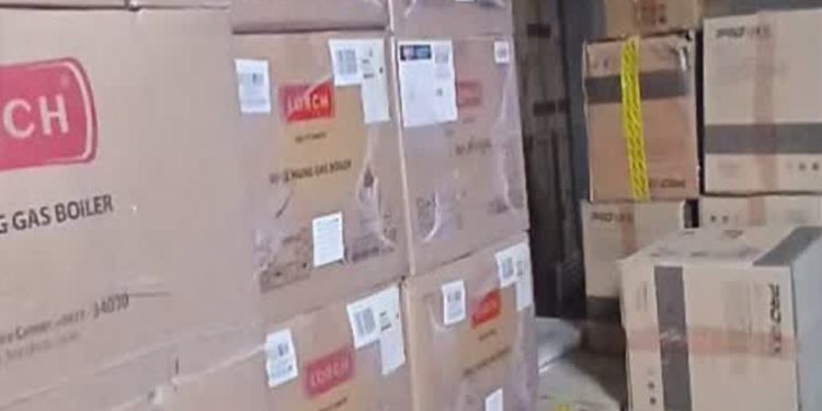 احتکار ۸۰ میلیاردی لوازم خانگی در ساری