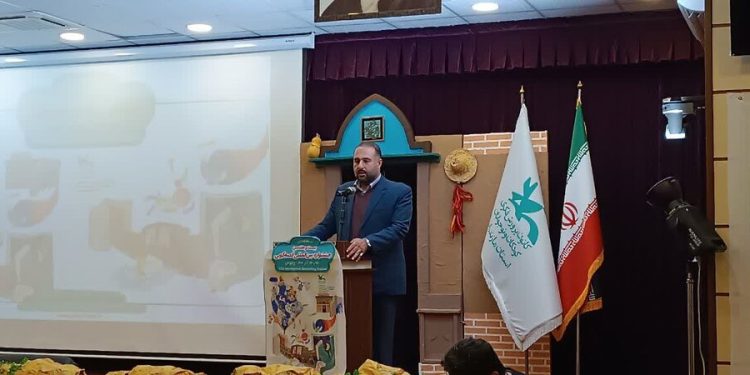 تجربه شادی بدون موبایل با جشنواره قصه‌گویی کانون در مازندران