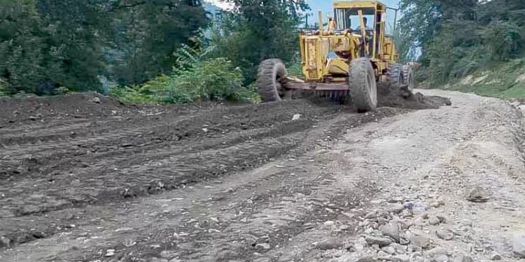 جاده‌سازی برای معادن مازندران سرعت می‌گیرد/ ۶۵۰ میلیارد تومان اعتبار برای تکمیل جاده گلیران
