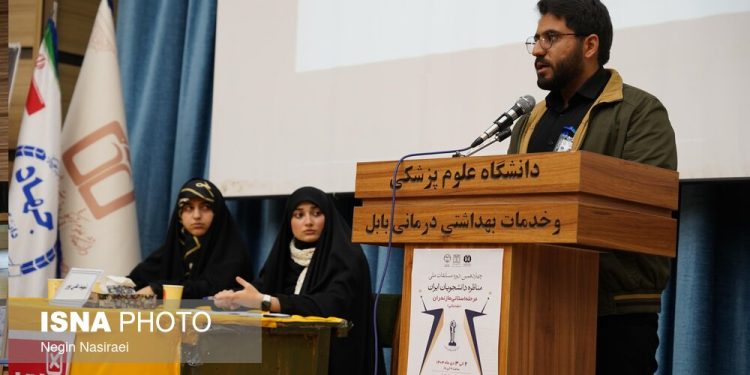 ضرورت اهمیت گفت‌وگو و نقدپذیری در جامعه