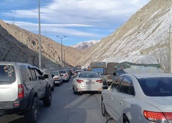 فرمانده پلیس راه مازندران: ترافیک در محور چالوس-کرج پرحجم و سنگین است