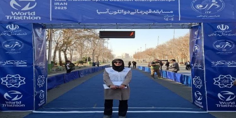 قضاوت داور ساروی در مسابقات دواتلون قهرمانی آسیا