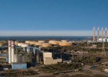 واحد یک بخار نیروگاه نکا به شبکه سراسری برق کشور پیوست