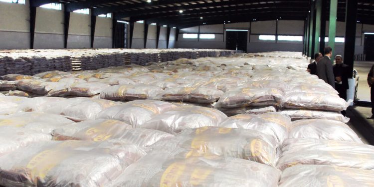 ورود بیش از ۱۰۰۰ تن برنج وارداتی برای تقویت امنیت غذایی مازندران