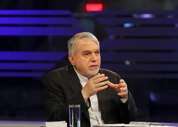 وزیر میراث فرهنگی: استراتژی مقاومت و مذاکره، مسیر تأمین منافع ملی است