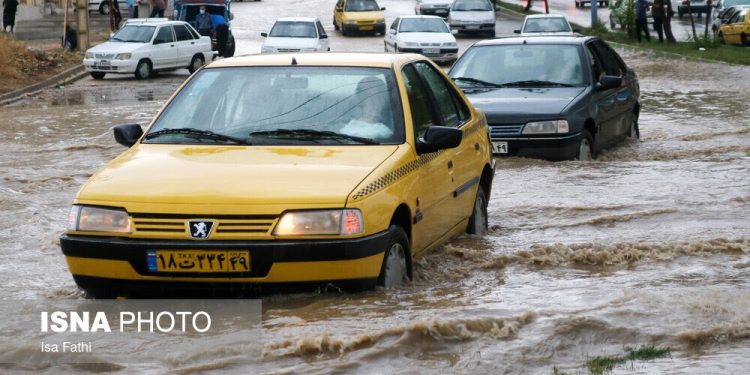 بارش باران و برف در انتظار مازندران
