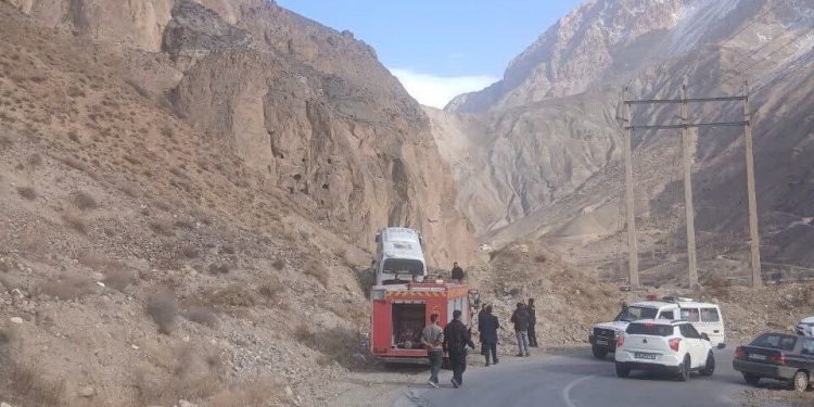 رئیس پلیس راه مازندران: حادثه محور هراز واژگونی نبود/ ۳ نفر مصدوم شدند