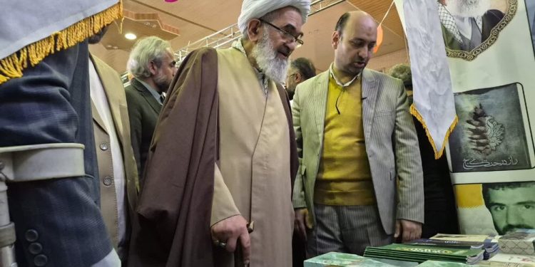 آغاز بکار نمایشگاه بزرگ قرآن، کتاب و محصولات فرهنگی مازندران