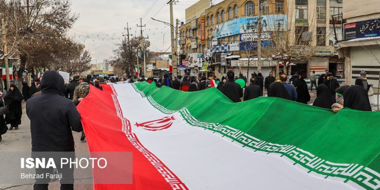 اعلام محدودیت‌های ترافیکی و مسیرهای جایگزین برای راهپیمایی ۲۲ بهمن در ساری