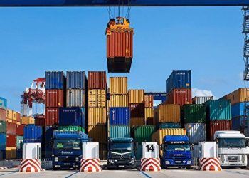 ایران با برخورداری از کریدور شمال-جنوب در آینده‌ قطب غذایی منطقه می‌شود