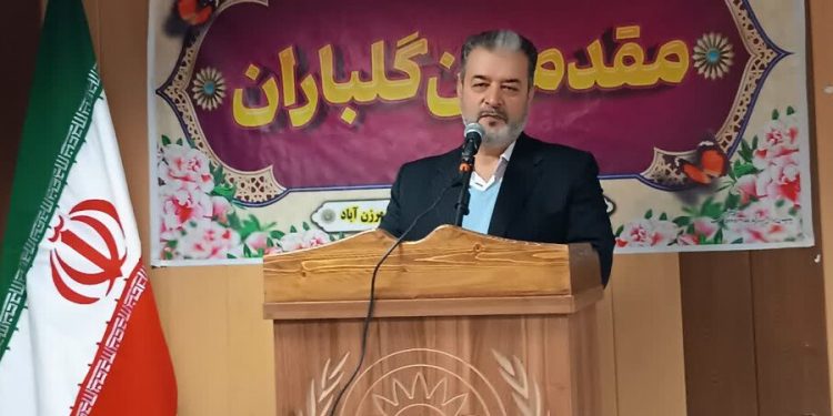 لزوم تجهیز شهرداری‌های شهرستان چالوس به پنل خورشیدی تا پایان امسال