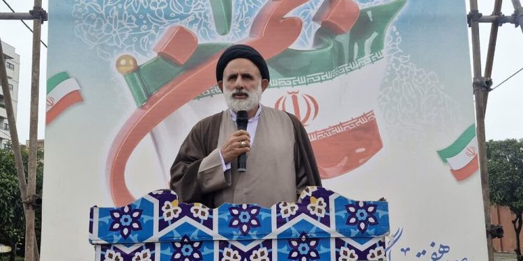 مدیرکل دفتر مقام معظم رهبری: آمریکا می‌خواهد کشور ما را ببلعد و ما اجازه نمی‌دهیم