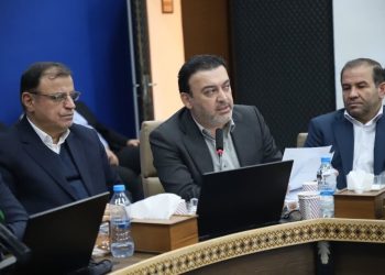 معاون وزیر کشور: باید بر فرآیندهای مالی و تجاری کشور نظارت دقیق شود