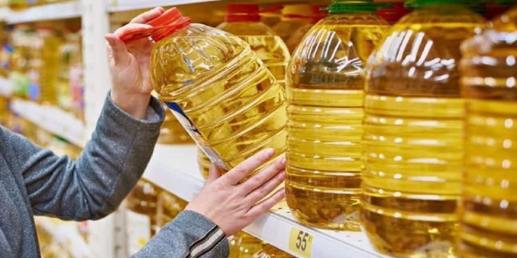 تامین و توزیع بیش از ۲۱۶۰ تن روغن در بازار مازندران
