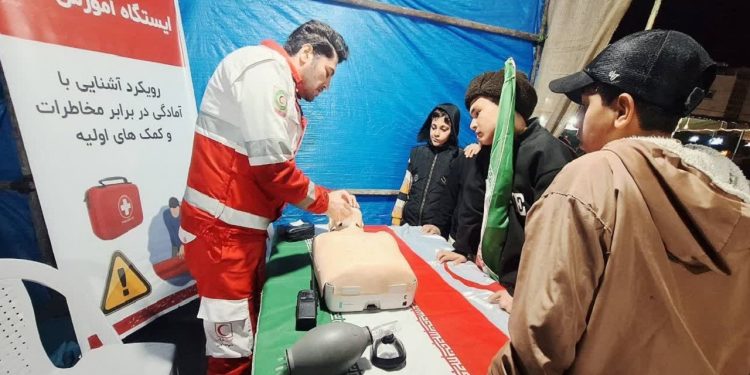 آموزش ایستگاهی  ۳۱۵۰۰ نفر  در طرح بشر دوستانه نوروزی هلال احمر مازندران