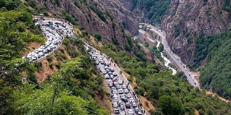ترافیک سنگین در جاده چالوس و هراز