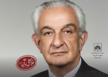 نشست «عصری با غلامعلی وحید مازندرانی» مترجم و پژوهشگر در ساری برگزار شد