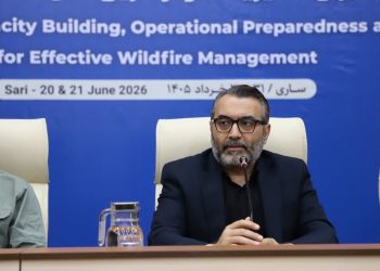 مدیرکل محیط‌زیست مازندران: به مسائل محیط‌زیستی نگاه حکمرانی داشته باشیم