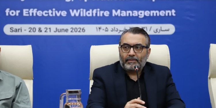 مدیرکل محیط‌زیست مازندران: به مسائل محیط‌زیستی نگاه حکمرانی داشته باشیم