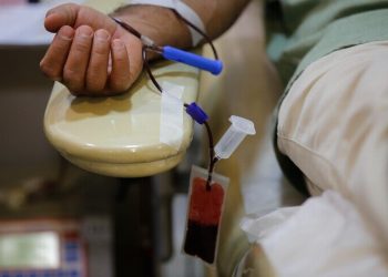 مراکز اهدای خون مازندران در تاسوعا و عاشورا میزبان اهداکنندگان است