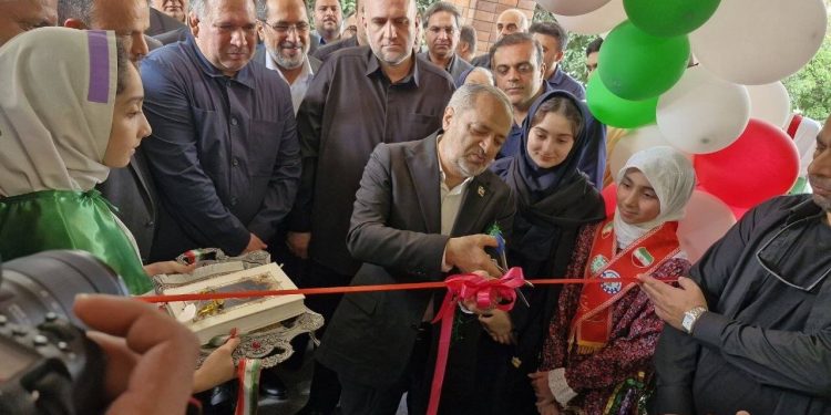 سفر یک‌روزه وزیر آموزش و پرورش به تنکابن و رامسر با افتتاح دو طرح پژوهشی و درمانی