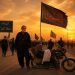 پیرمردی که با یک موتور قدیمی، راهی کربلا شد