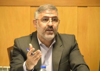 برای عبور از بحران؛ اعتدال در روش، واقع‌گرایی در منش