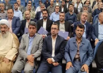 تقدیر از مدیران و کارکنان نمونه بابلسر؛ تأکید بر خدمت بی‌دریغ و گره‌گشایی از کار مردم