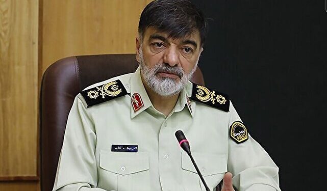 دشمن به دنبال بهانه برای ایجاد آشوب در کشور است