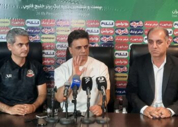 «شمس آذر» قول خود به هواداران را تسویه کرد