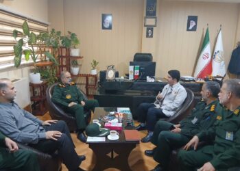 فرمانده سپاه کربلا: استقلال صنعتی در گرو اعتماد به نخبگان و حمایت از مراکز تحقیقاتی است