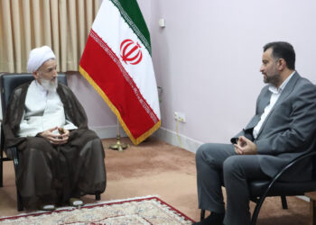 نماینده ولی فقیه در مازندران: منطقه آزاد نباید به بارانداز واردات تبدیل شود