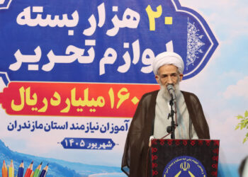 آیت‌الله لائینی: خدمت به دانش‌آموزان باید با ترویج علم، عقلانیت و اخلاق همراه باشد