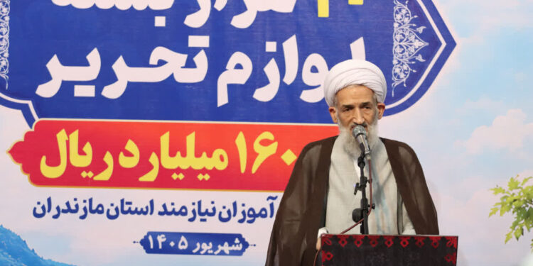 آیت‌الله لائینی: خدمت به دانش‌آموزان باید با ترویج علم، عقلانیت و اخلاق همراه باشد