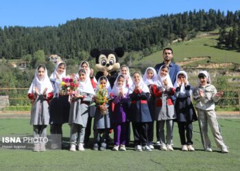 آیین نواختن زنگ مهر در مدرسه شهید محمدی زیراب - سوادکوه