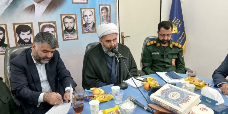 امام جمعه نور: حضور مردم مهم‌ترین پشتوانه کشور در برابر تهدیدهاست