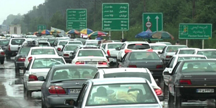 ترافیک نیمه‌سنگین در محورهای کندوان، هراز و سوادکوه