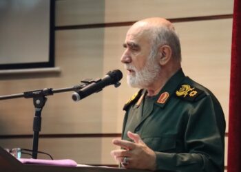 سردار رستگارپناه: خون شهدای مریوان و شمال‌ غرب ضامن اقتدار انقلاب اسلامی است