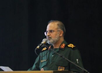 سردار موحد: بهره‌برداری از ۲۴۸۸ پروژه عمرانی و توزیع ۵۰۰۰ بسته تحصیلی در مازندران